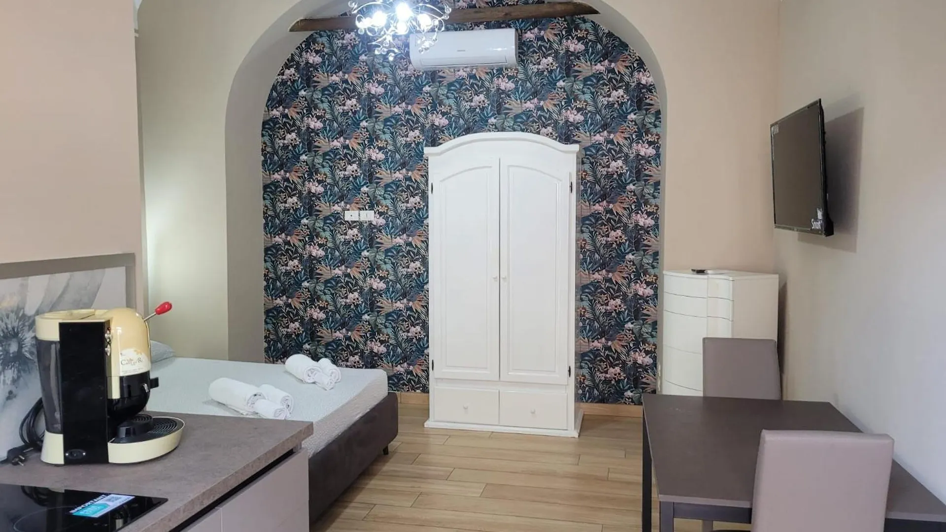 Le Casette San Giorgio a Cremano Bed & Breakfast